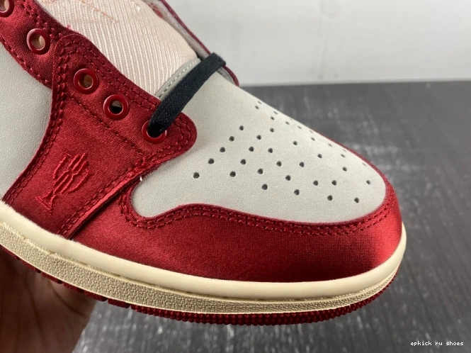 Rep Low Away OG Air Room 1 Jordan FN0432-100 Trophy x 0802